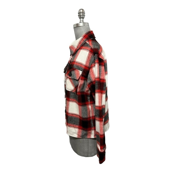 BB Dakota Steve Madden Women's Button Down Boxy Shacket (Racing Red Multi, L) - Picture 4 of 10